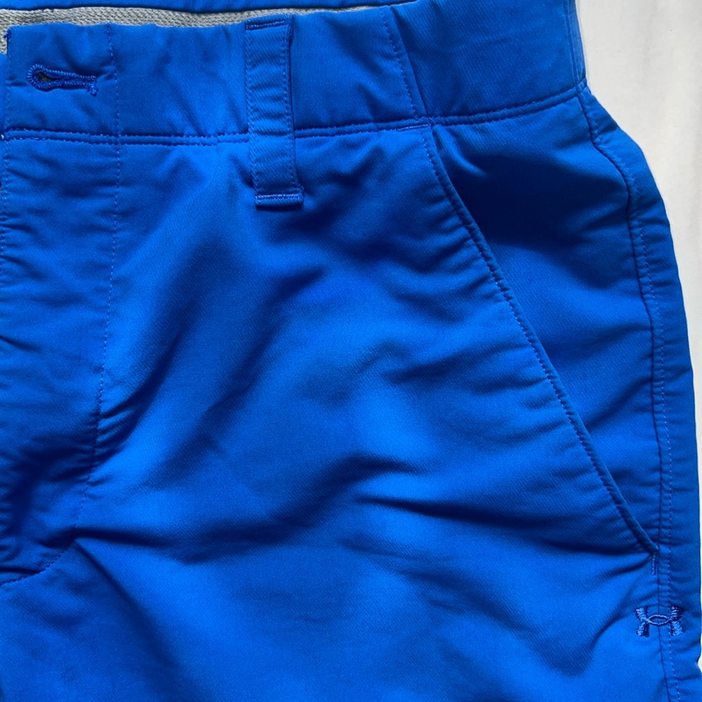 Under Armour Royal Blue Loose Fit Flat Front Shorts Size 32 - Picture 3 of 4